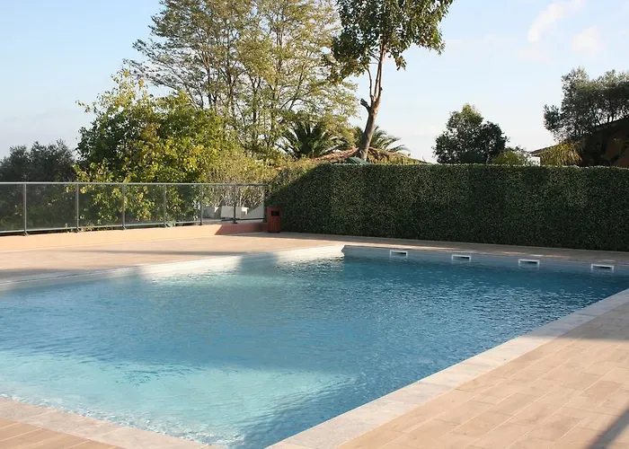 Le Domaine Des Roses